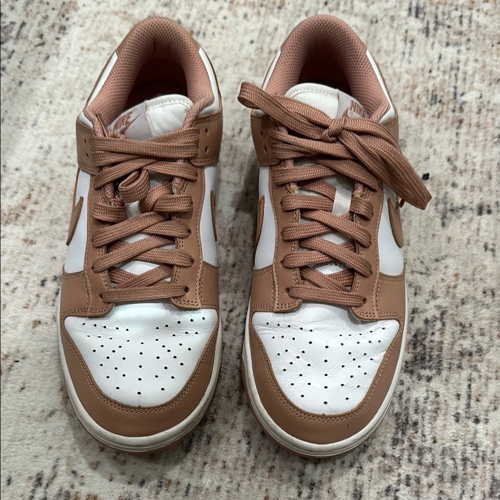 Nike Women's Sneakers in White and Tan